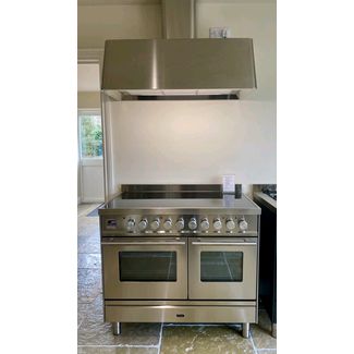 ILVE Roma 100cm induction with ILVE AG100 wall mounted extractor hood 